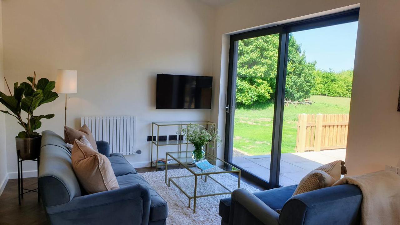 Finest Retreats - Blackbarn Wood Balsham Eksteriør billede