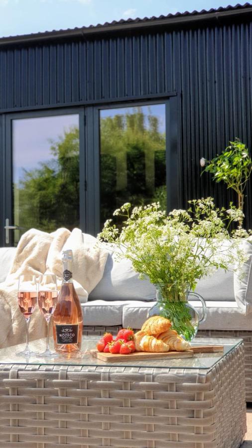 Finest Retreats - Blackbarn Wood Balsham Eksteriør billede